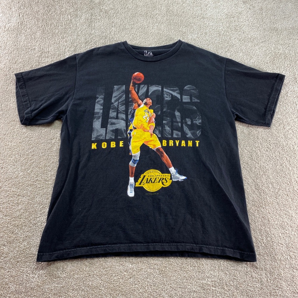 Majestic Kobe Bryant Lakers Shirt Mens Large Black NBA Graphic‎ Tee